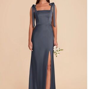 Elegant Gray Sleeveless Dress